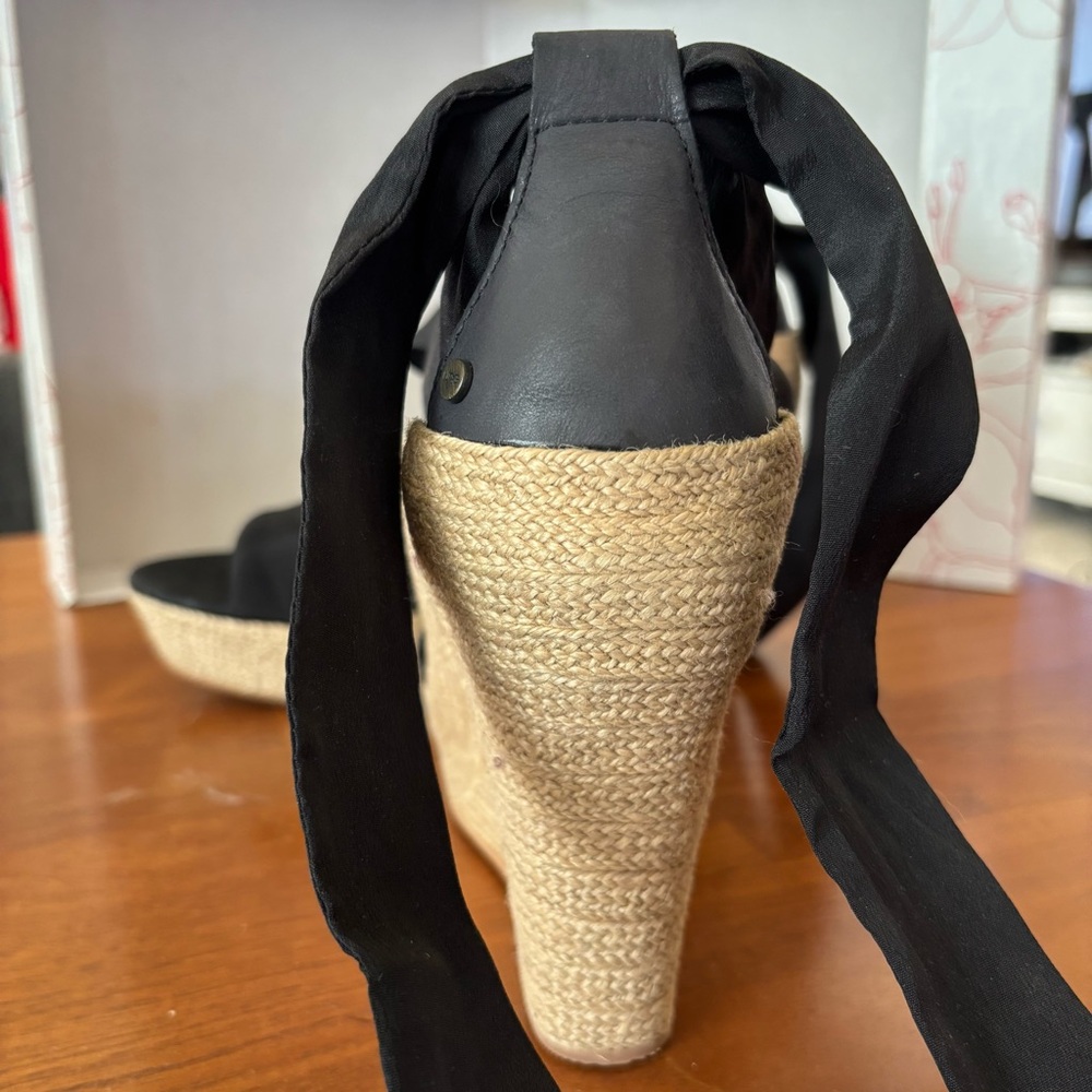 Ugg Women’s Jules Platform Wedge Ribbon Tie Espadrille Sandals Black/Beige sz 9 - Picture 8 of 16